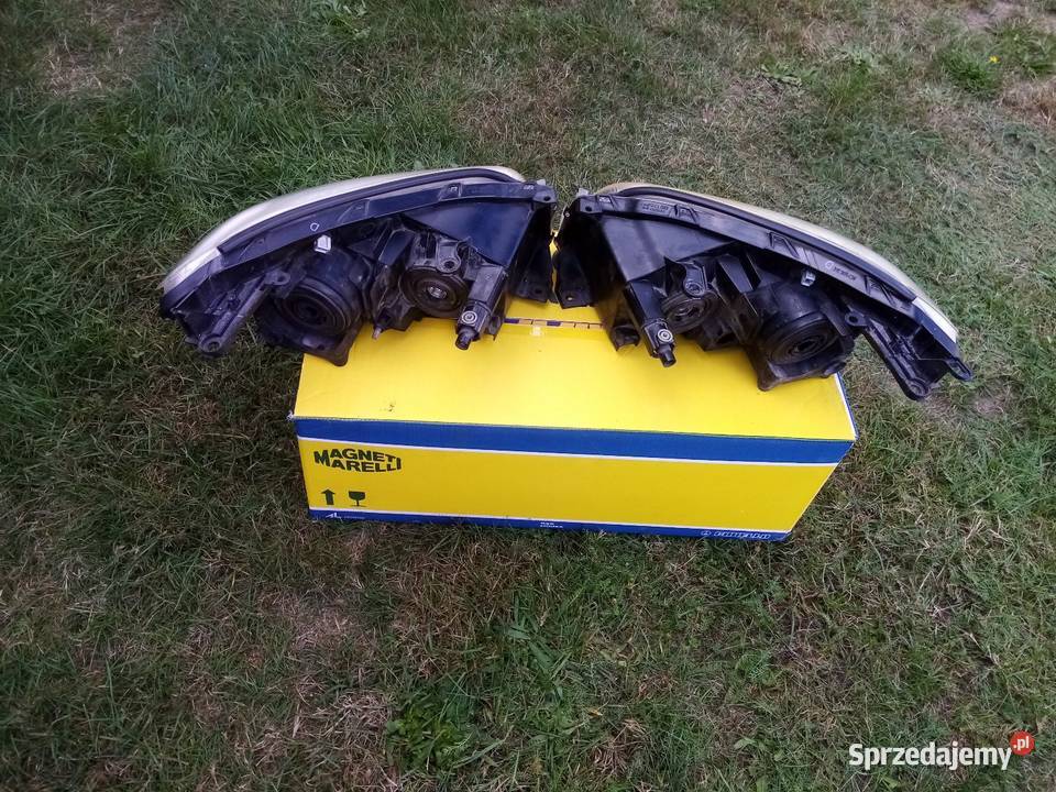 Lampy lampa Toyota Rav 4 Warka