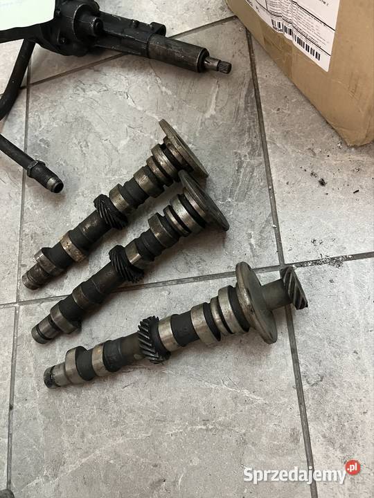 Wałek rozrządu Fiat 126p sztukę