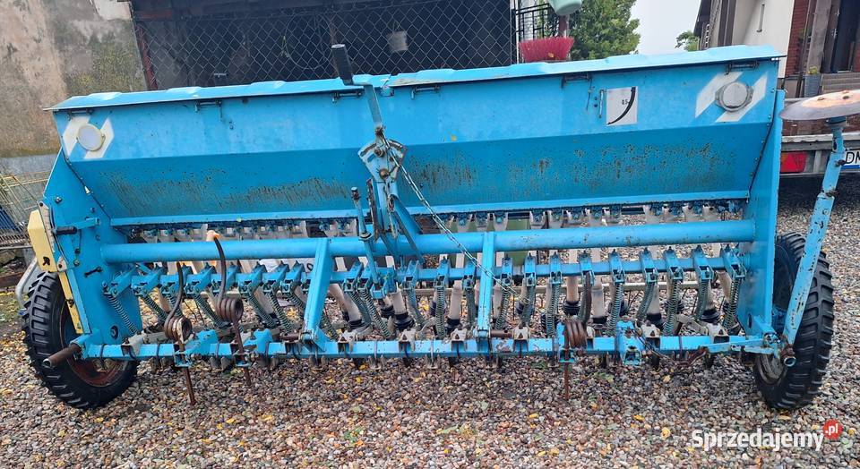 Siewnik poznaniak 1994r przekładnia olejowa Konin