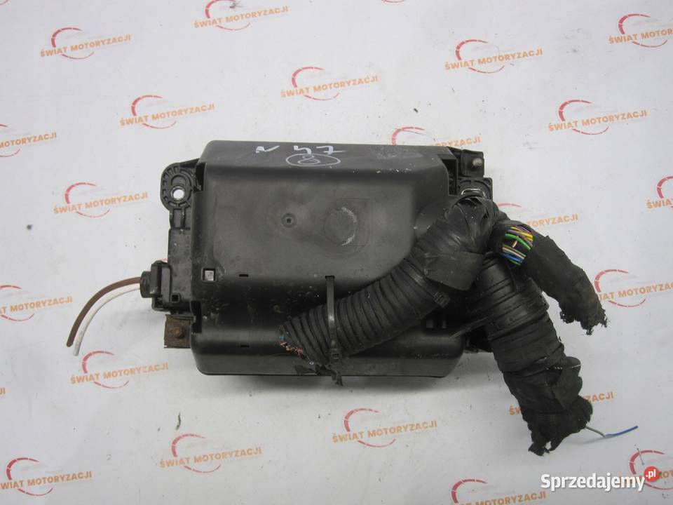 FIAT DOBLO II LIFT 16r skrzynka bezpieczników