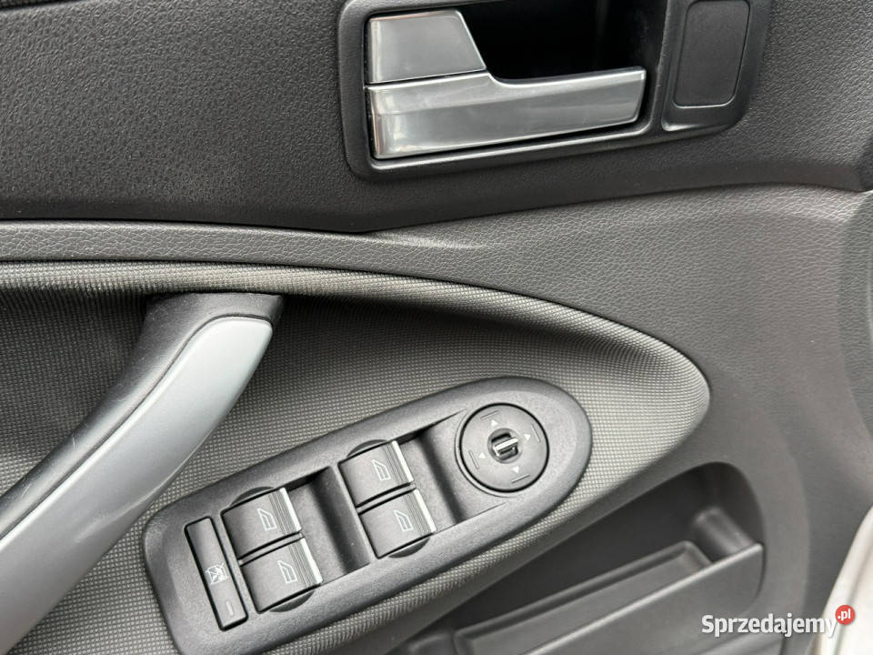 Ford Kuga 12r 20 TDCI 4x4 klimatronik centralny zamek Motoryzacja śląskie Konradów