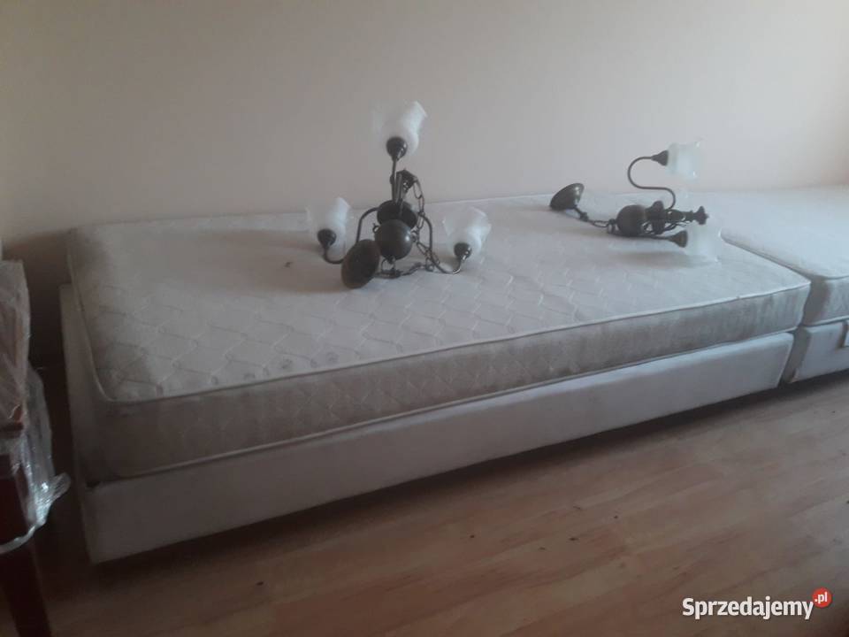 Łózko z hotelu tanio Słupno