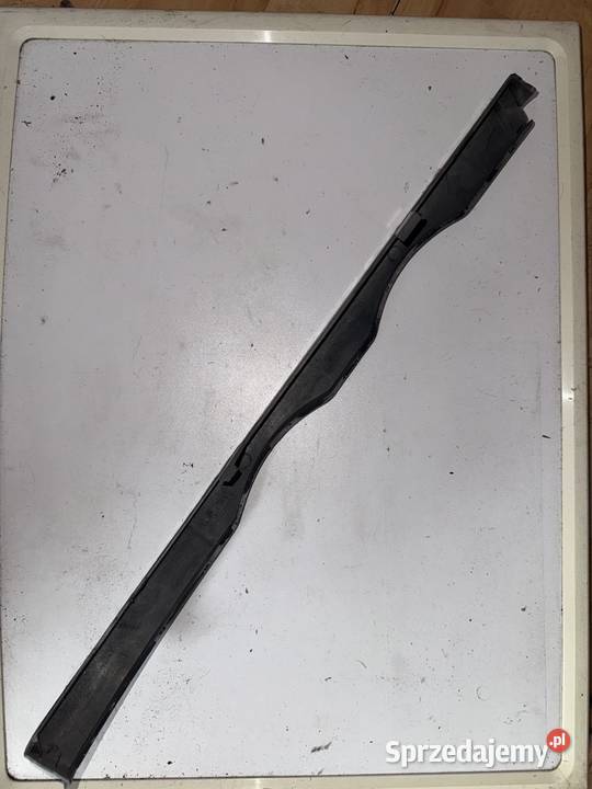 Osłona pod lampę przód prawa Bmw e46 Ostrów Wielkopolski sprzedam