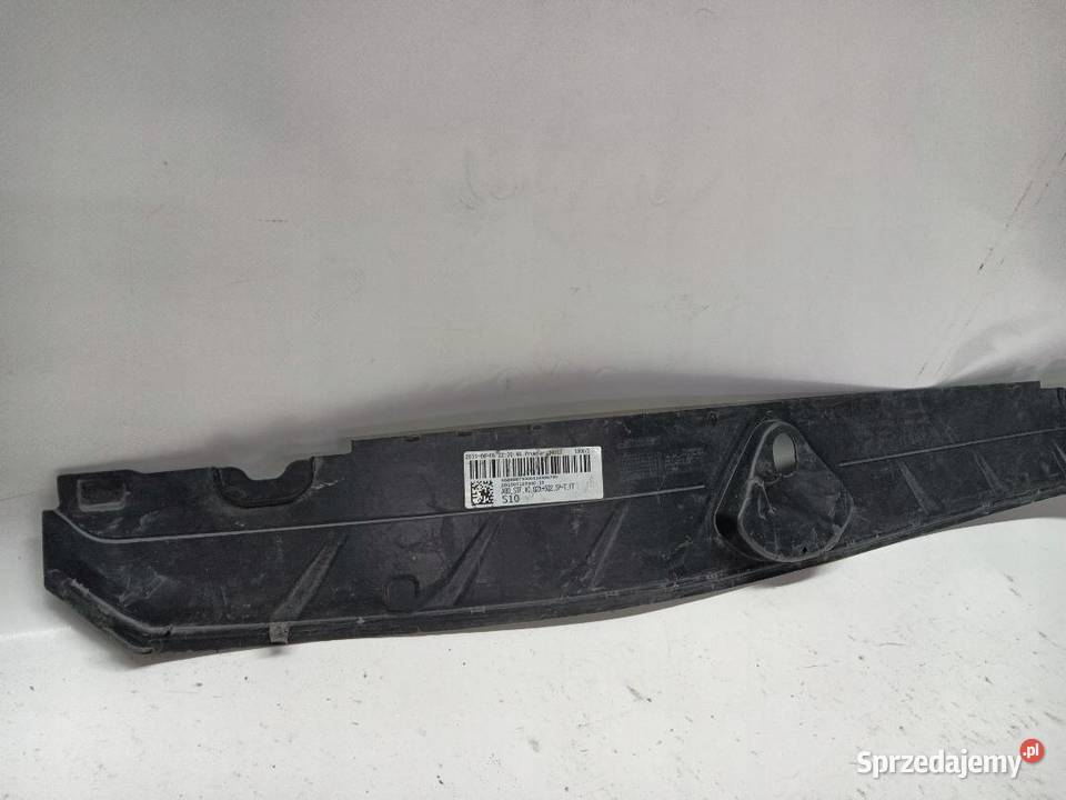 NAKŁADKA GÓRNEGO PASA AUDI Q2 81A807081 sprzedam
