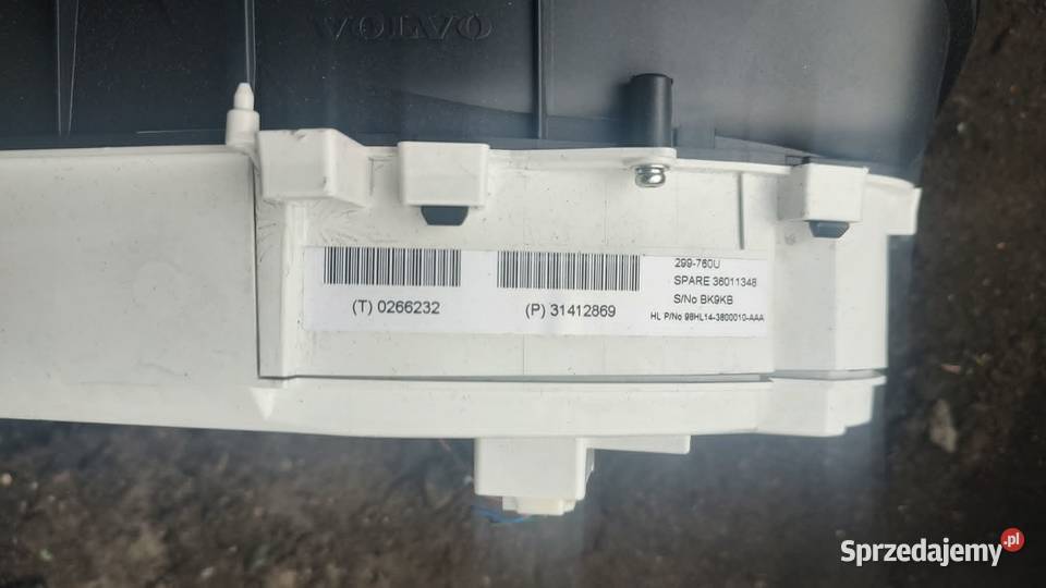 Licznik zegary 31412869 Volvo v60 I lift s60 II wielkopolskie Książ Wielkopolski sprzedam