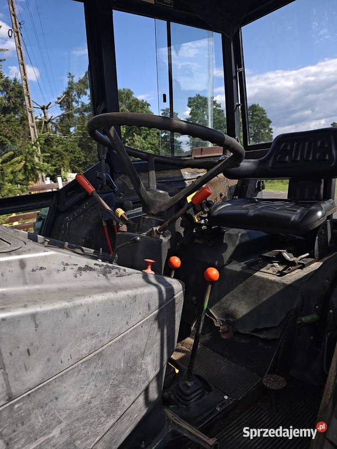 John Deere 2130 4x4 z ładowaczem Kalisz