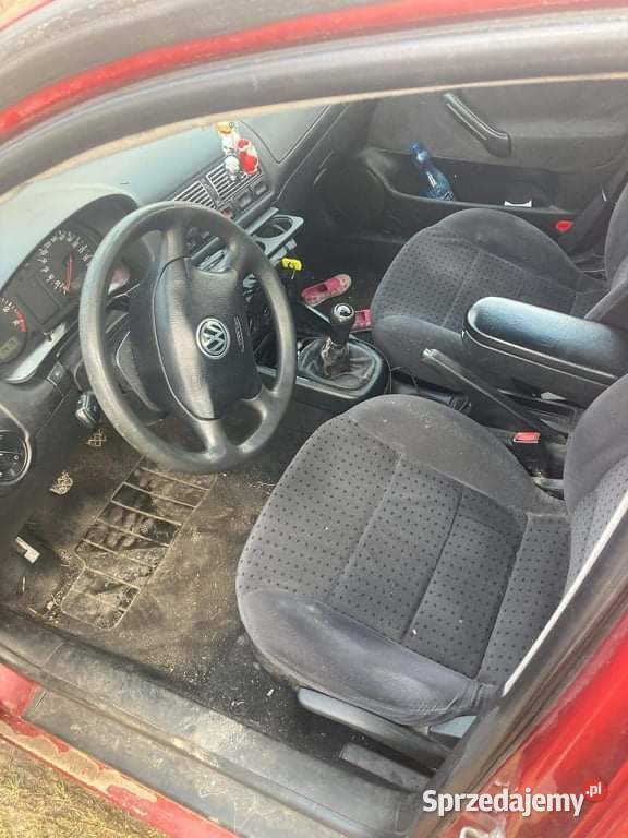 Ww golf 4 na dojazdy do pracy 225000km