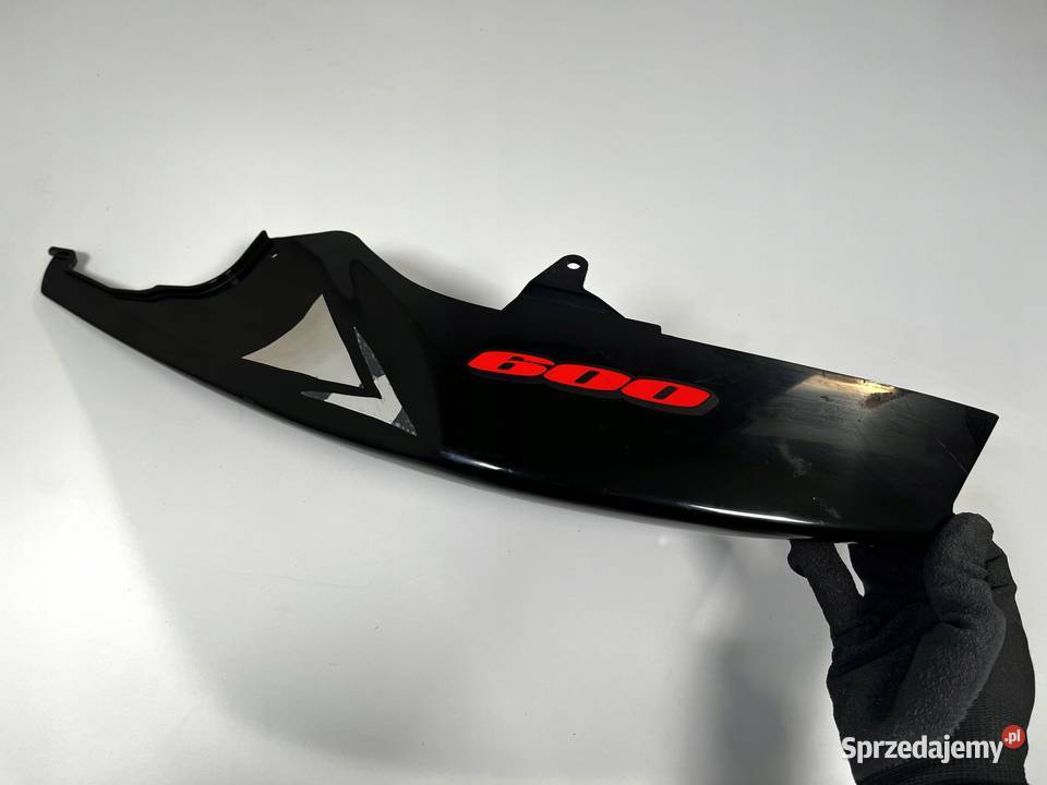 SUZUKI GSXR 600 0607 Ogon Zadupek Owiewka Tył P Łobżenica sprzedam