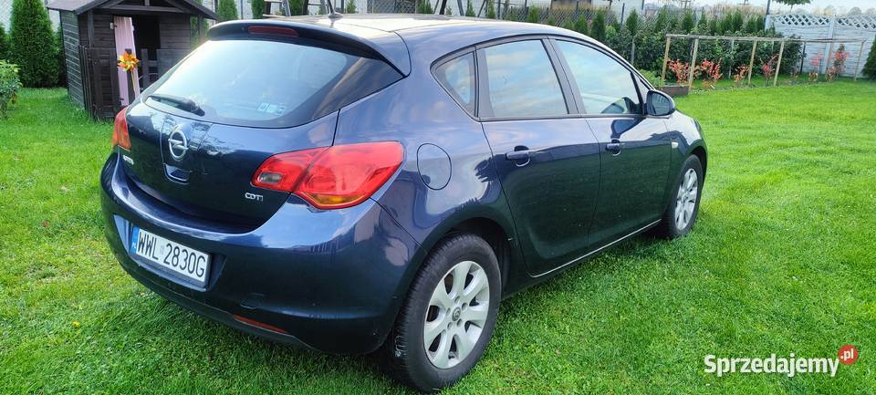 Opel Astra J 17 cdti kupiony w polskim salonie Radzymin