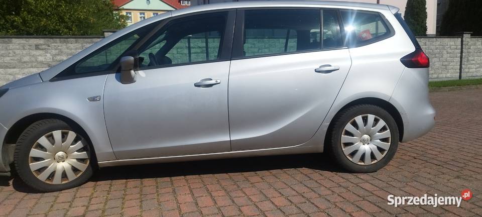 Zafira Tourer 20D 170 automatyczna Białogard