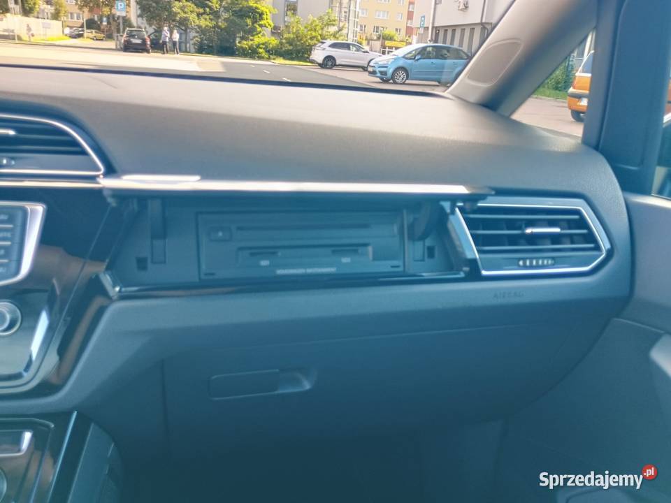 Volkswagen Touran III 20 TDI HIGHLINE zadbany Bydgoszcz