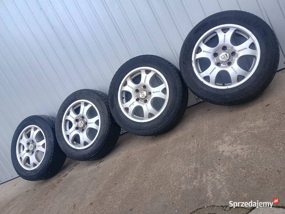 felgi aluminiowe SvF alufelgi 16 205 65 R16C 820 aluminiowe Końskowola