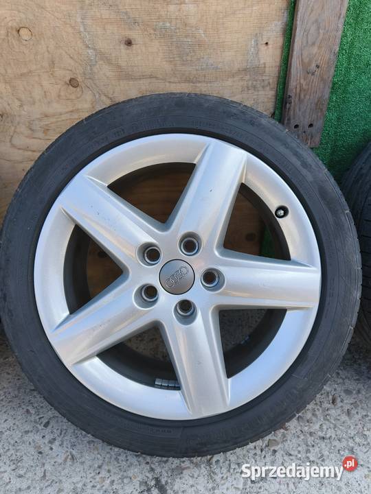 Alufelgi koła Audi 5x112 22545R17 Zagórowa