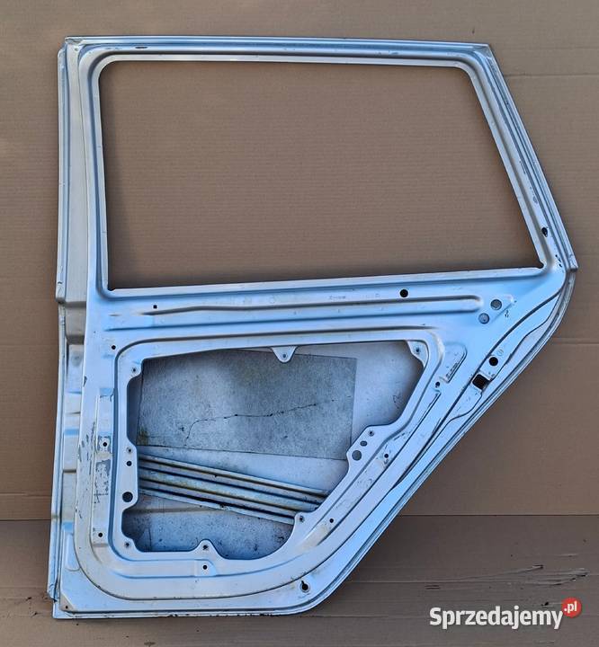SKODA FABIA I KOMBI DRZWI PRAWY TYŁ PRAWE TYLNE Drzwi Bieleń