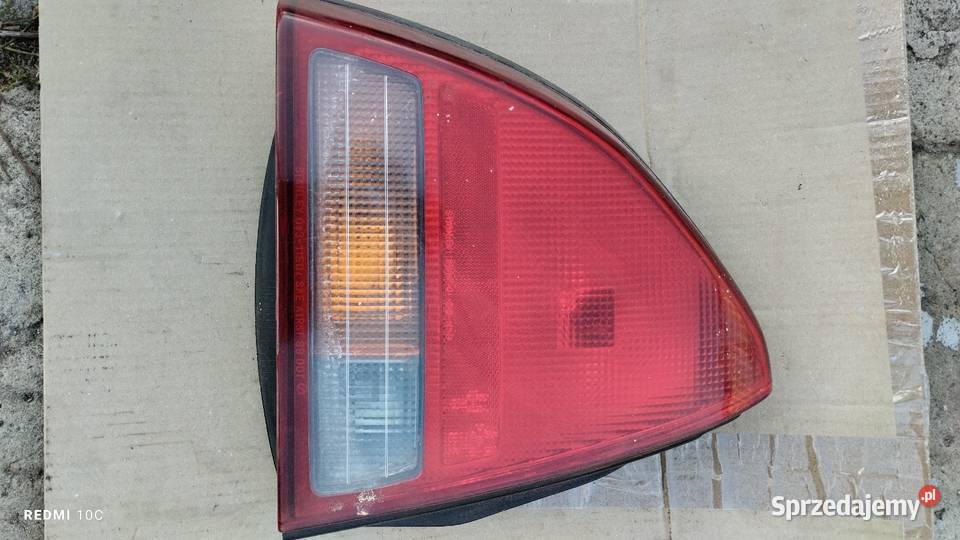 Honda prelude IV lampa lewa tylna