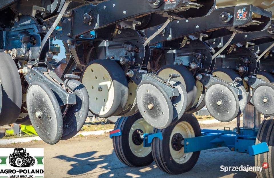 KINZE 3600 2006 12 RZĘDOWY ZBIORNIK NA NAWÓZ I nieuszkodzony Kudowa-Zdrój sprzedam