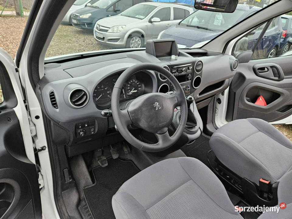 Peugeot Partner Opłacony Zadbany Serwisowany elektryczne lusterka Kisielice