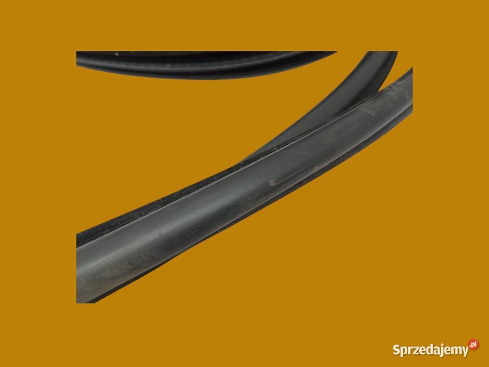 USZCZELKA DRZWI LEWY PRAWY TYŁ KPL WNĘKI SEDAN Rok produkcji 2005 Uszczelki