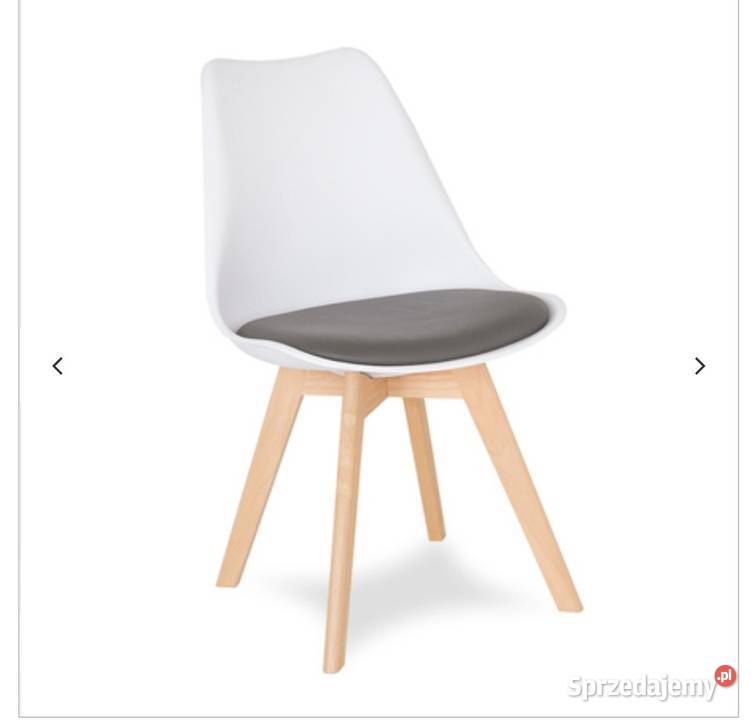 Krzesło białe z szara poduszka na drewnianych nogach