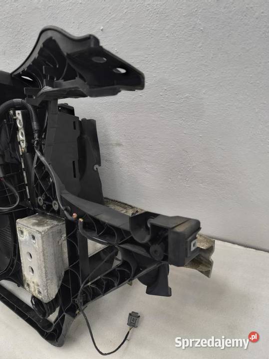 PAS PRZEDNI CHŁODNICE WENTYLATOR BMW X3 20D wielkopolskie