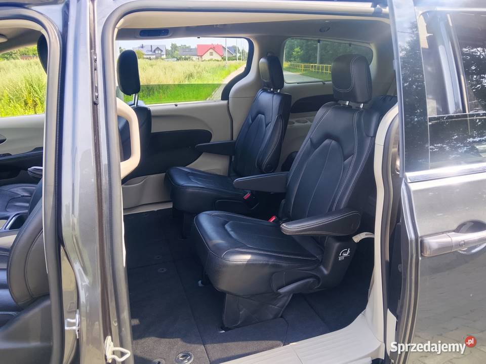 Chrysler Pacifica Touring 36 V6 24V VVT Myszyniec
