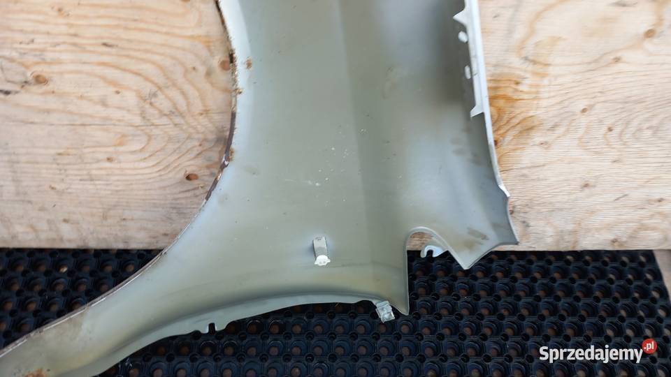 OPEL CORSA D BŁOTNIK PRZÓD PRAWY Z157 Zbierkowo