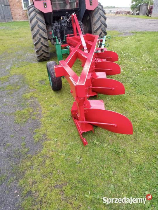 Pług 4 skibowy Agromasz Godziesze Wielkie