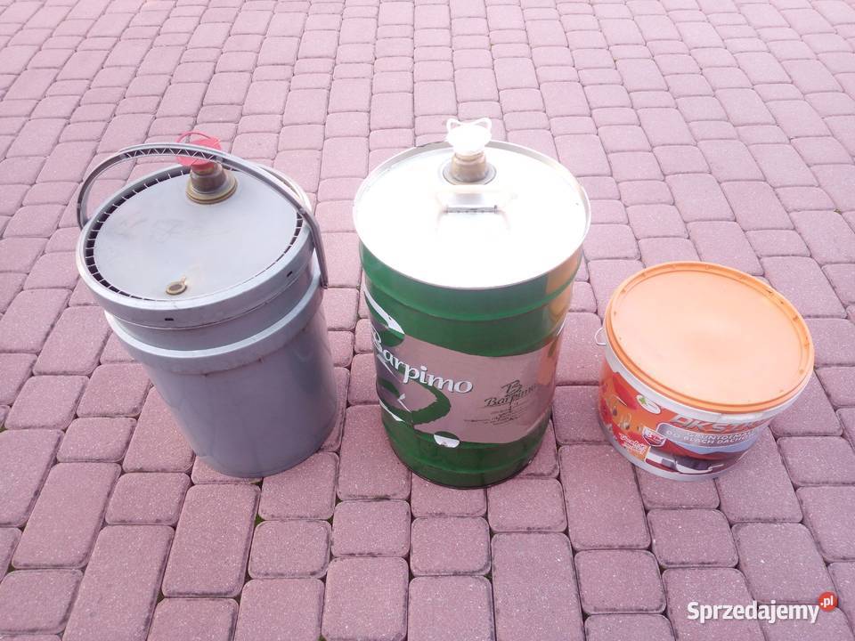 BAŃKI BECZKI kanistry plastikowe metalowe Wadowice Górne sprzedam