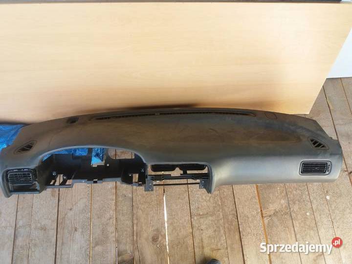 Deska rozdzielcza szara Nissan 100nx Sentra Kraków sprzedam