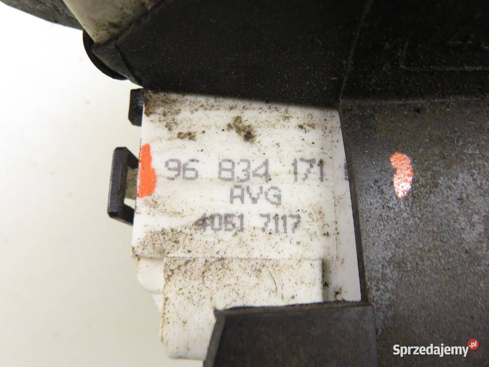 ZAMEK LEWY PRZEDNI CITROEN C4 coupe LA osobowe