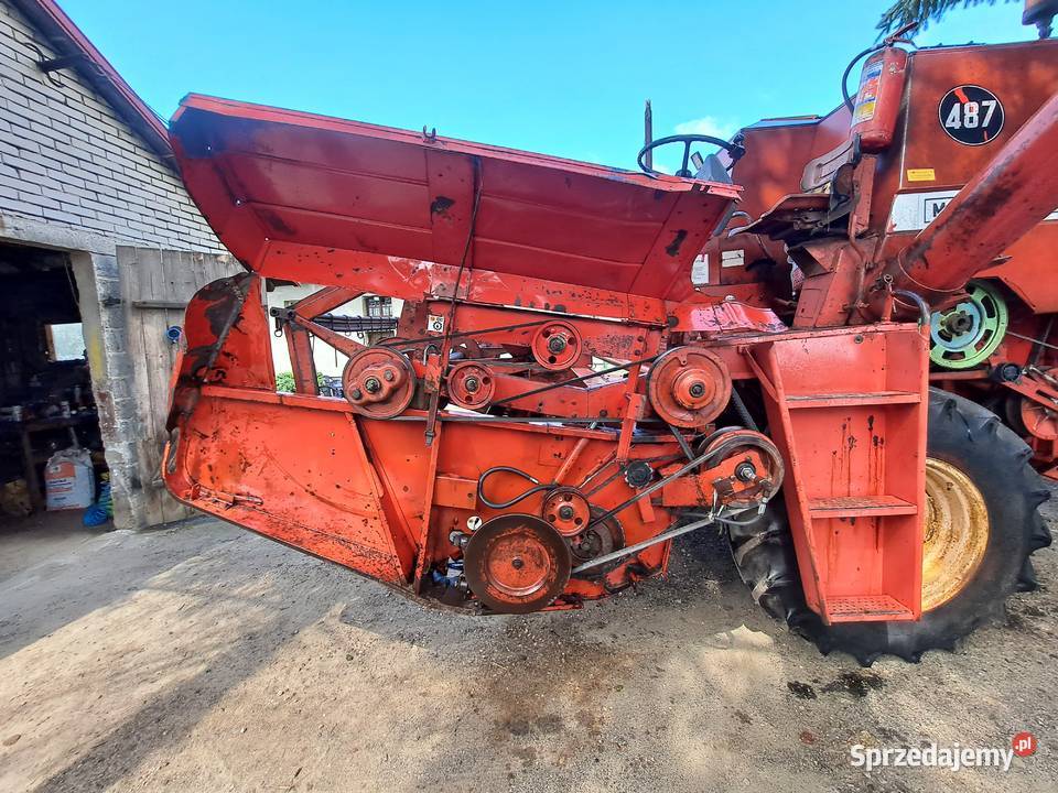 Kombajn zbożowy MF 487 Massey Ferguson Miechów