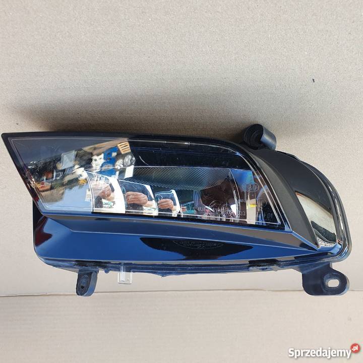 AUDI A3 A4 HALOGEN 1NE01083205 Bieleń