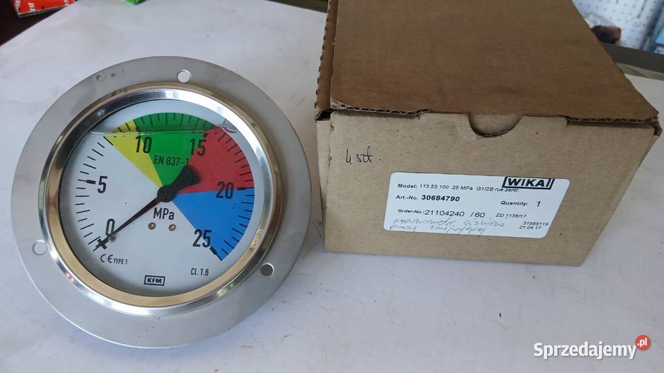 Manometr ciśnienia prasy zwijającej 30684790 Radomsko sprzedam