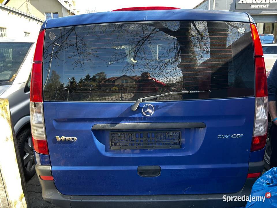 Mercedes Vito Raty Prywatnie Diesel 2008r niebieski Mercedes-Benz Wrocław