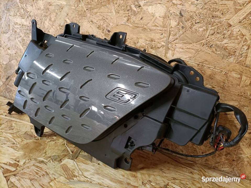 HYUNDAI KONA 18 KLAPKA ZAŚLEPKA GNIAZDO