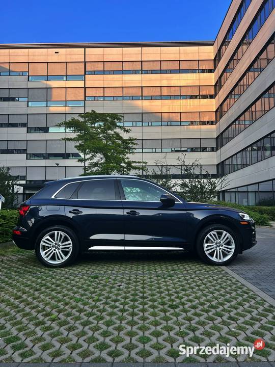 Audi Q5 20 Benzyna TFSI Quattro 252 2020r Q5 Poznań