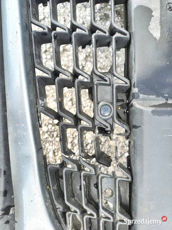Zderzak przedni Opel Astra J GTC Radom