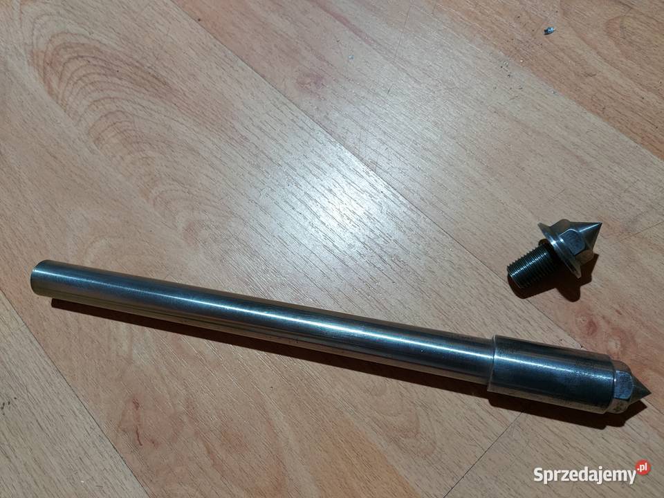 Oś ośka przód Honda Fury vt1300