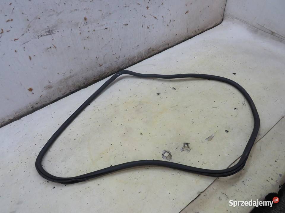 USZCZELKA DRZWI LEWY PRZÓD PEUGEOT 308 T9 osobowe