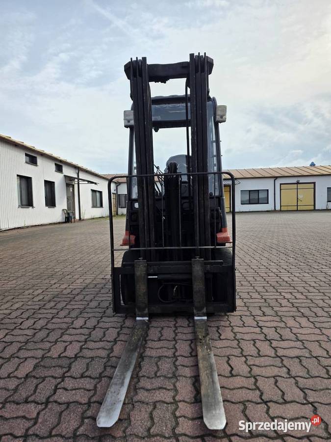 Wózek widłowy Toyota 427FGF18 triplex wielkopolskie sprzedam