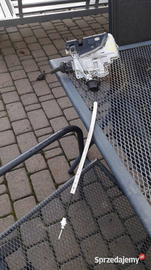 Audi A6 C6 zamek lewy przód kierowcy dolnośląskie Sieroszowice sprzedam