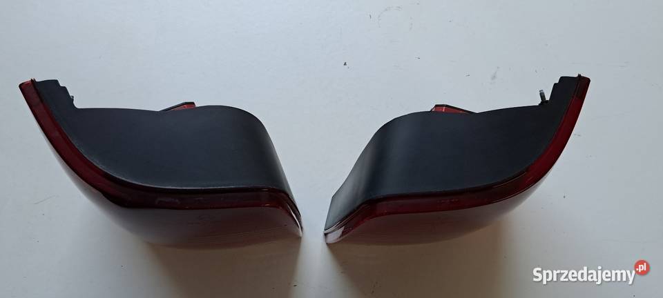 Komplet lamp tylnych Volkswagen Passat B5 Kombi osobowe Luzino