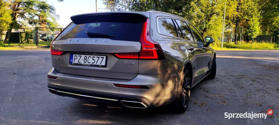 Volvo V60 D4 Inscription 190 Biedrusko sprzedam