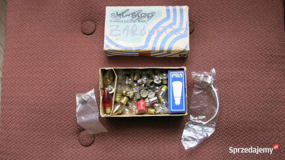 Pudełko z żaróweczkami różnistymi do latarek na sprzedam