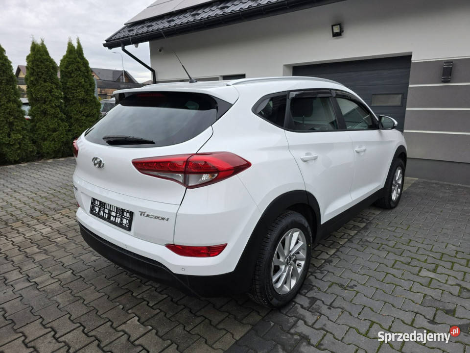 Hyundai Tucson manualkamera cofanianawigacja 115KM Tucson