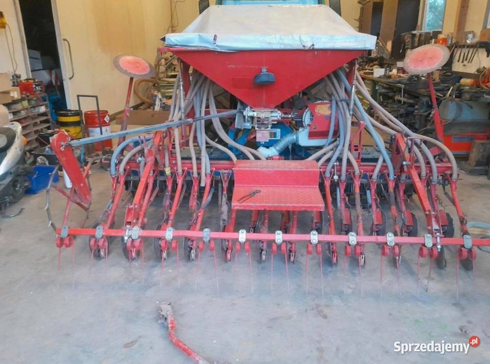 Siewnik Accord 30m talerzowy Lipnik