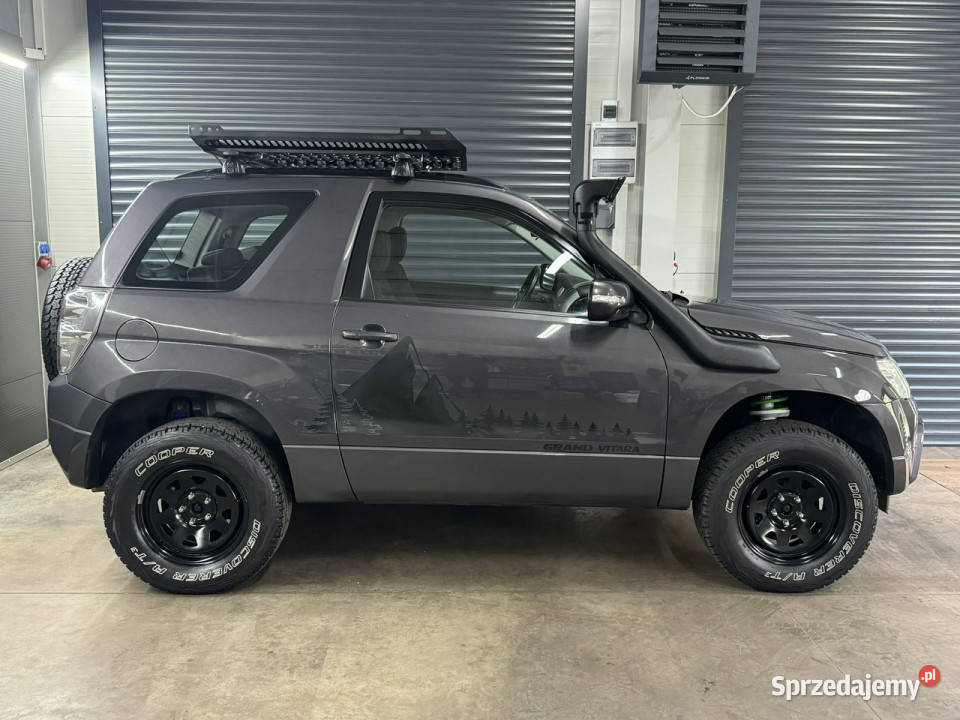 Suzuki Grand Vitara 24 Automat Leśnika Myśliwego 130000km Chechło