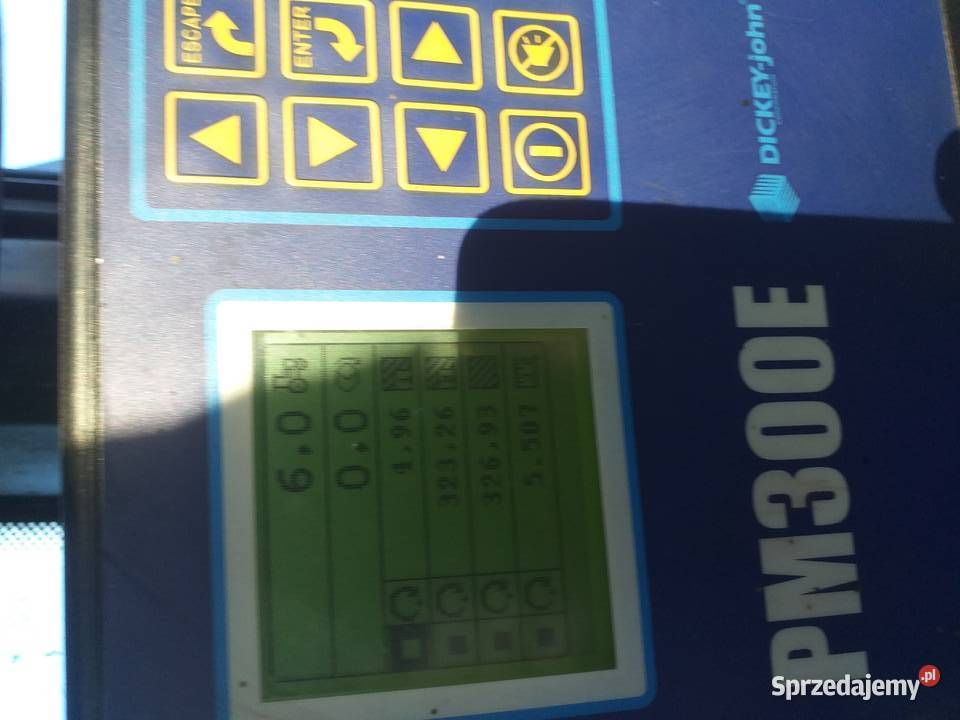 Siewnik do kukurydzy talerzowy Unia Delta D K4 Turek