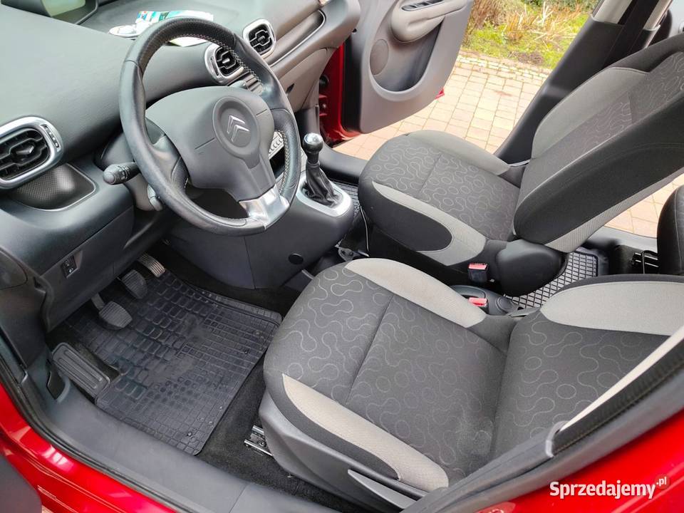 Citroen C3 Picasso mały przebieg 2011 świętokrzyskie