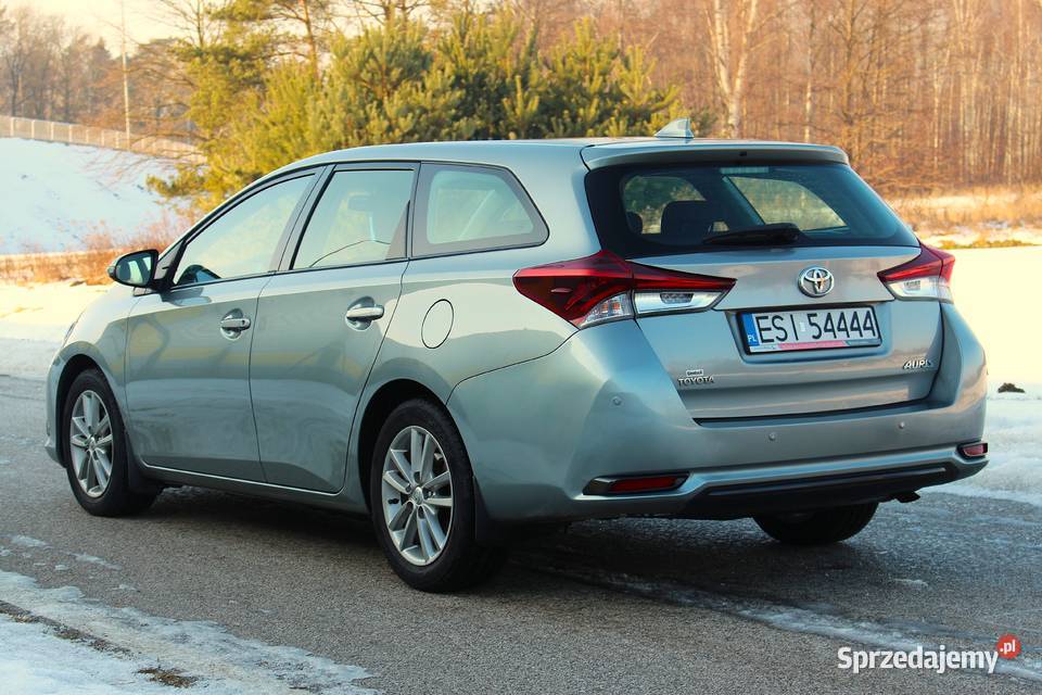 Toyota Auris Gaz Salon Serwisowana w ASO łódzkie Pabianice